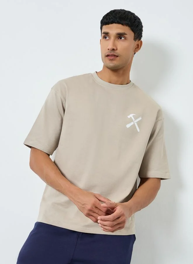 Styli Men Graphic Oversized T-Shirt and Shorts Co-Ords